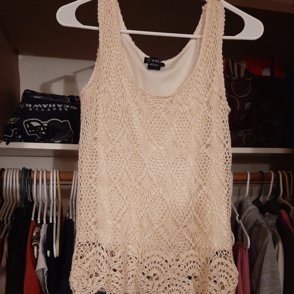 Lacey tank
